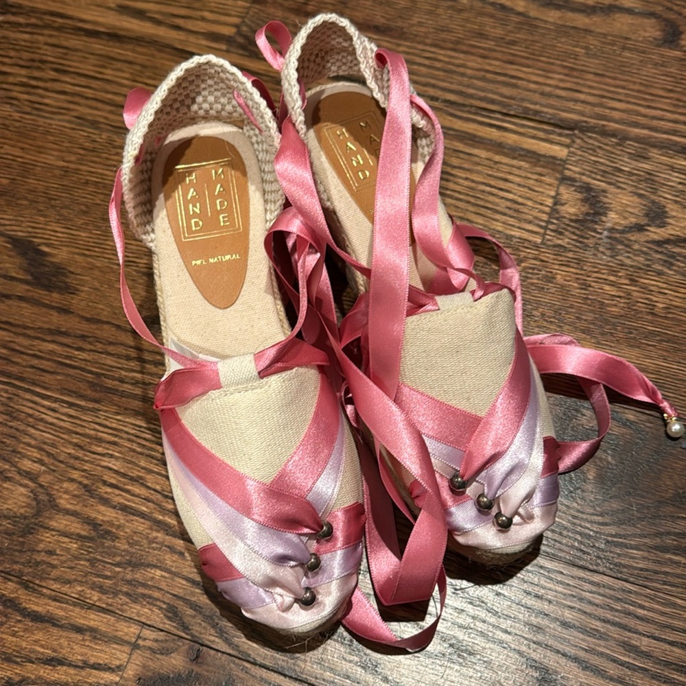 Brand new wedges
